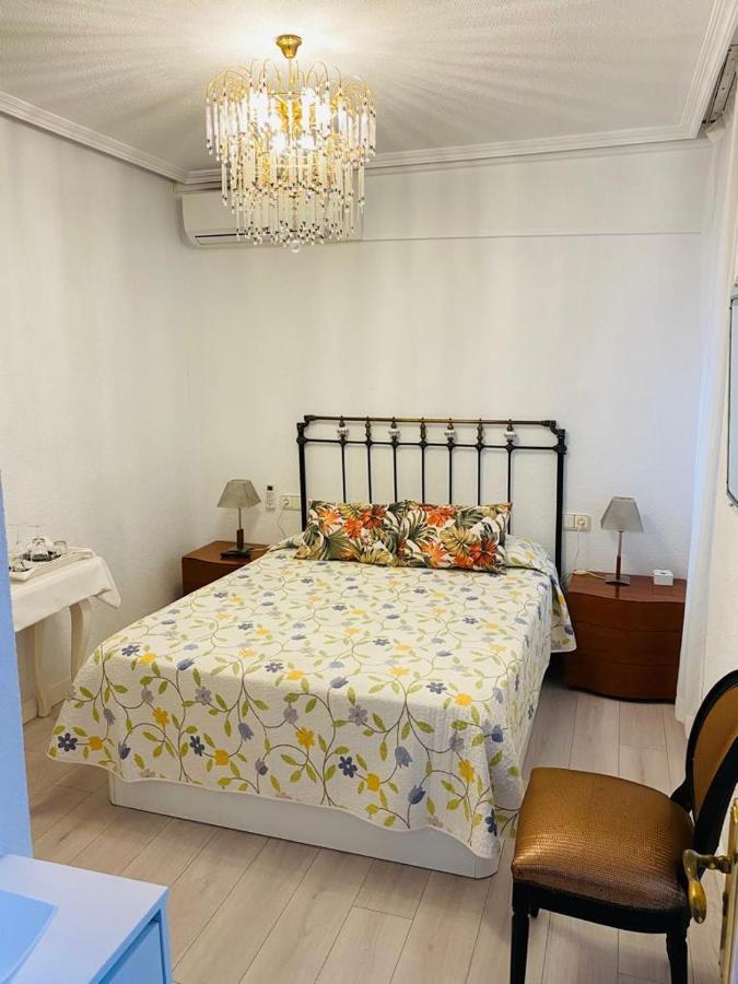 Pension Antonio Guesthouse Alicante Exterior photo